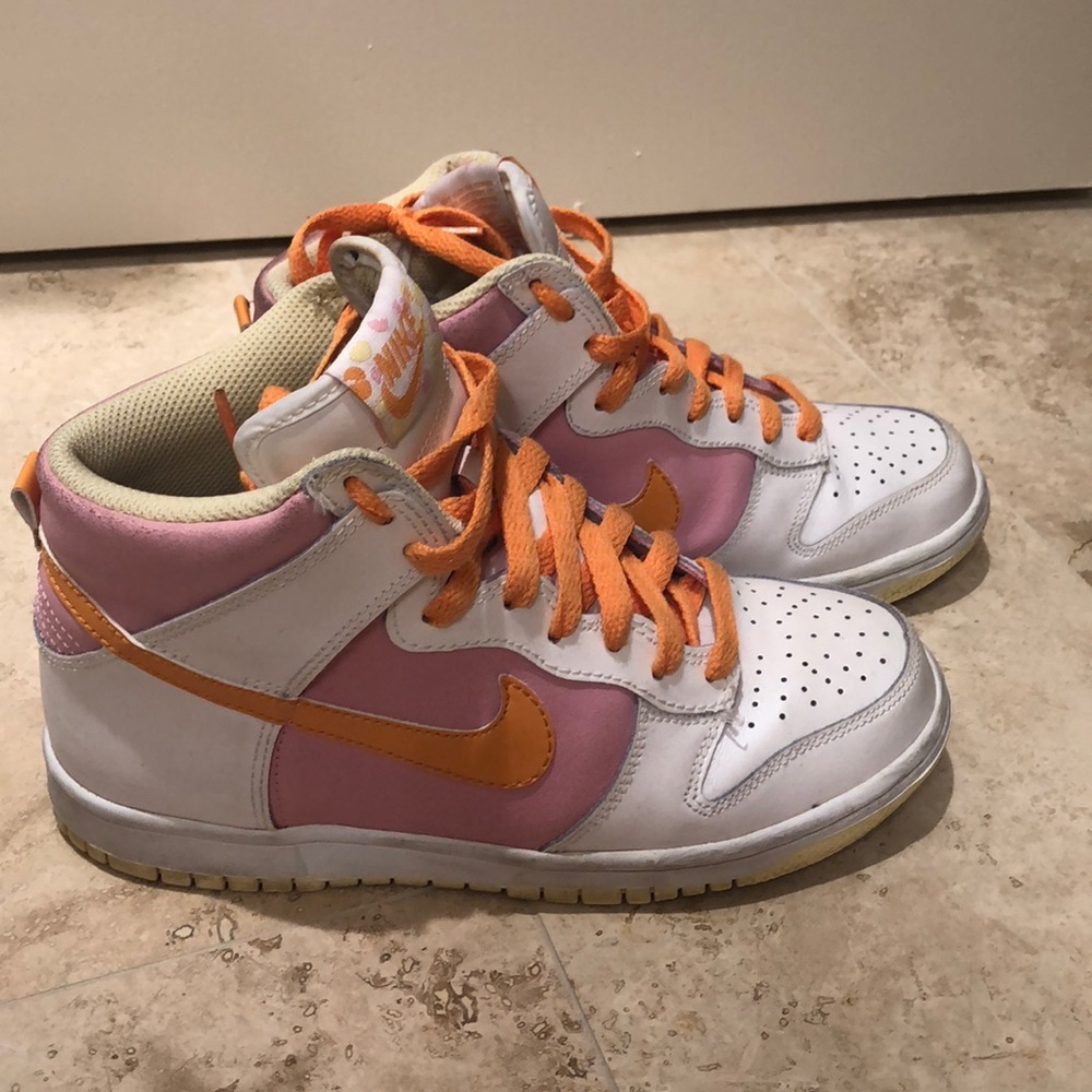 Nike Sneakers